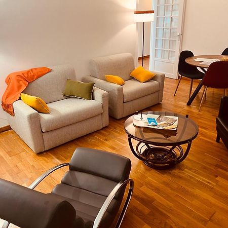 Appartement Standing Avec Jardin, 4 Personnes, Strategiquement Situe Mantes-la-Jolie Esterno foto