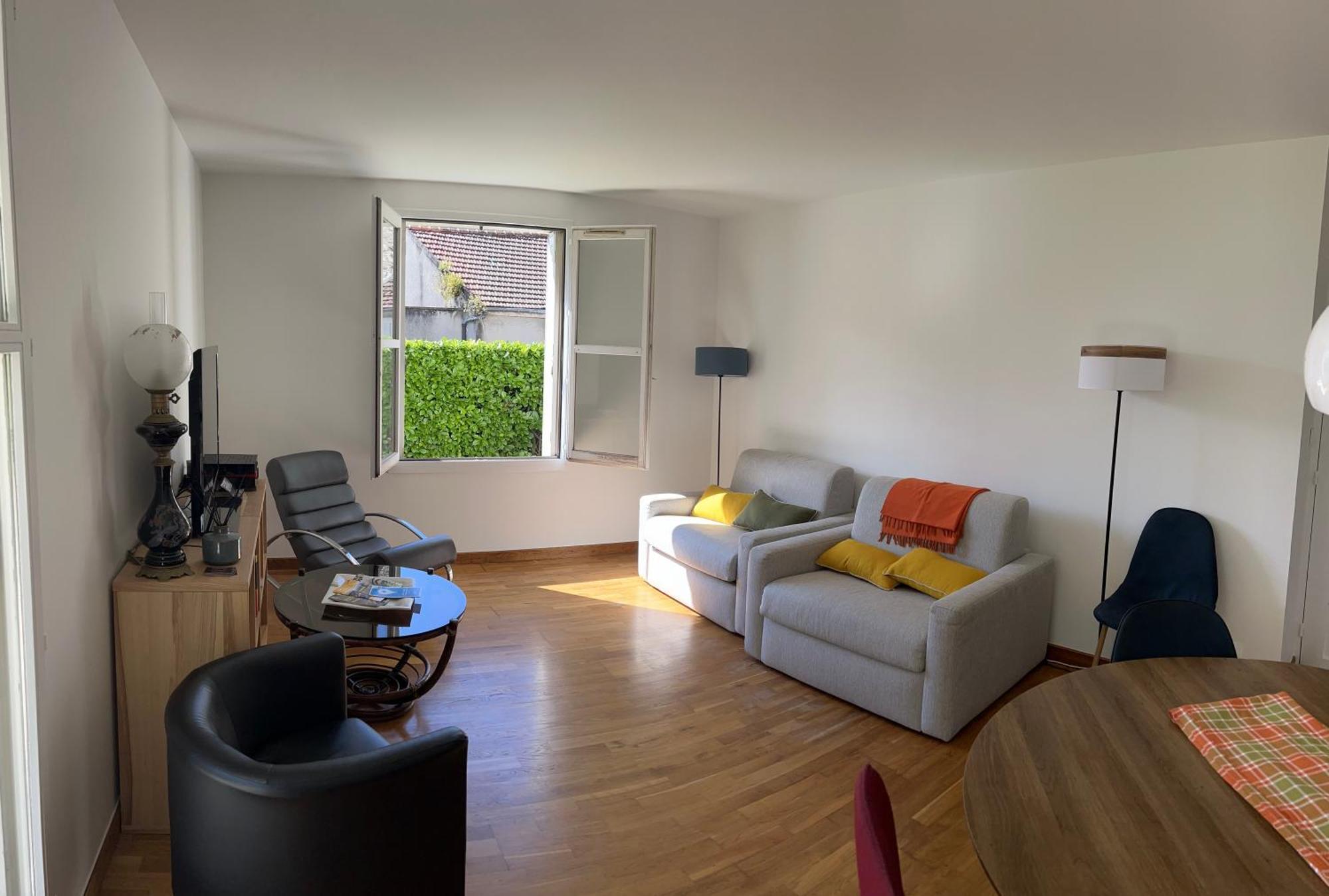 Appartement Standing Avec Jardin, 4 Personnes, Strategiquement Situe Mantes-la-Jolie Esterno foto
