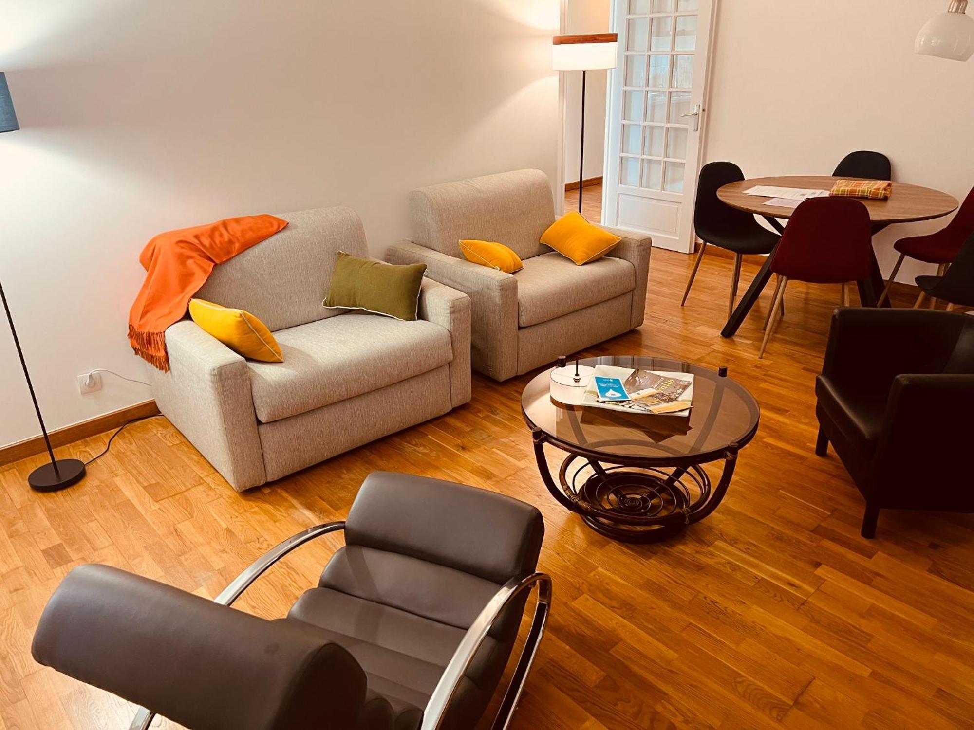 Appartement Standing Avec Jardin, 4 Personnes, Strategiquement Situe Mantes-la-Jolie Esterno foto