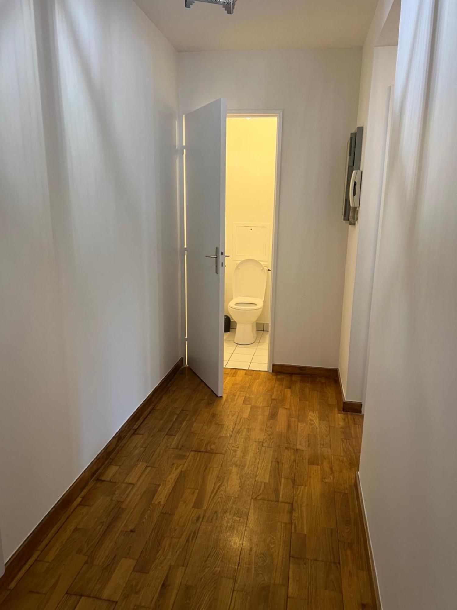 Appartement Standing Avec Jardin, 4 Personnes, Strategiquement Situe Mantes-la-Jolie Esterno foto